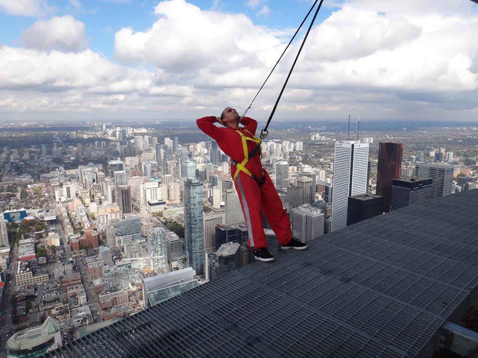 cn tower edgewalk downtown toronto things to do in toronto