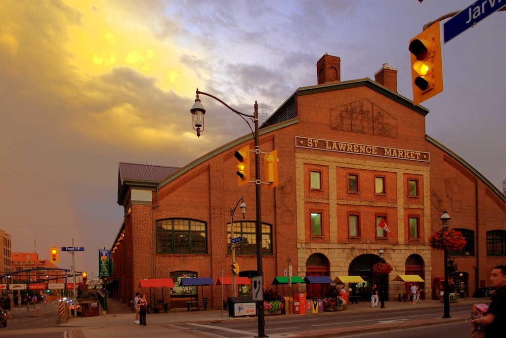 st lawrence market things to do downtown toronto