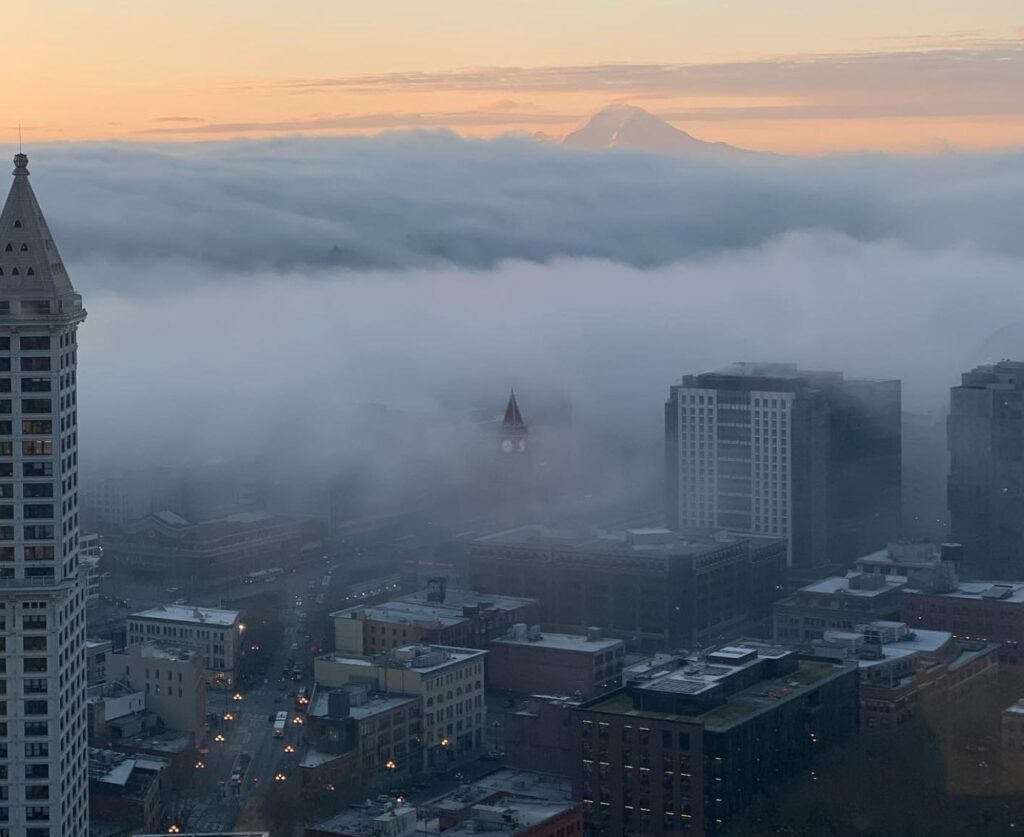 A foggy scenery of Seattle